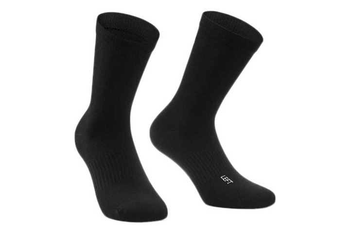 CALCETINES ASSOS ESSENCE SOCKS HIG-TWIN BLACK
