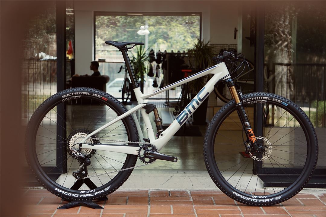 BMC FOURSTROKE 01 CUSTOM GREEN TALLA M