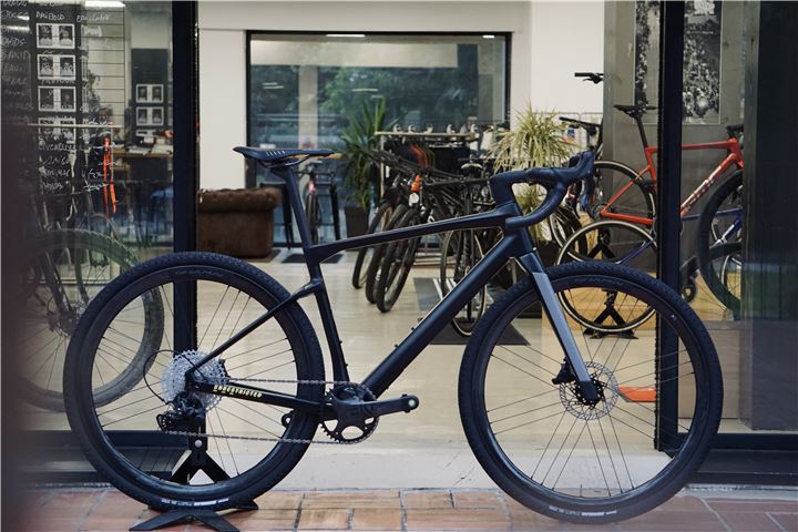 BMC URS 01 CUSTOM TALLA M