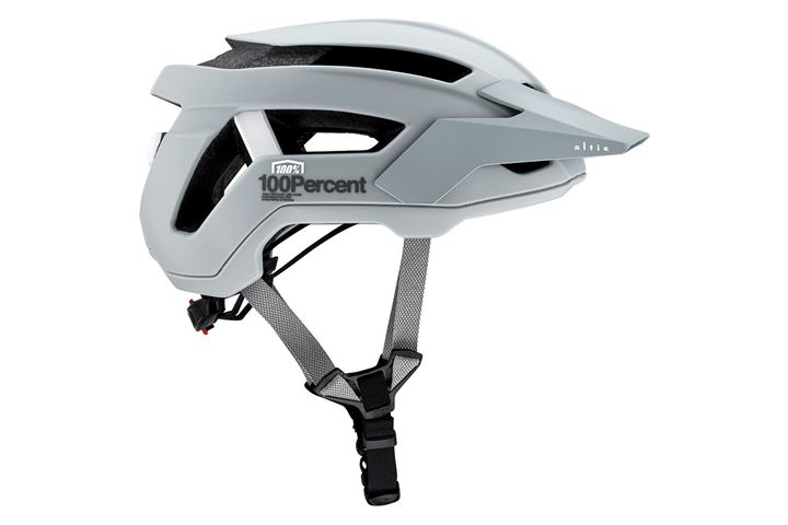 ALTIS HELMET